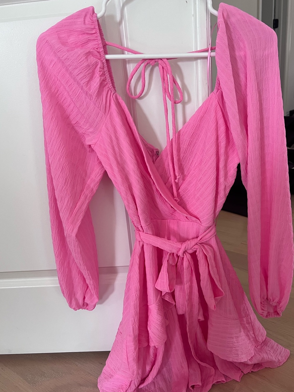 Francesca’s Miami Pink Tie Waist Dress Small